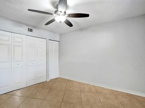 7670 NW 79th Ave 05, Tamarac FL 33321