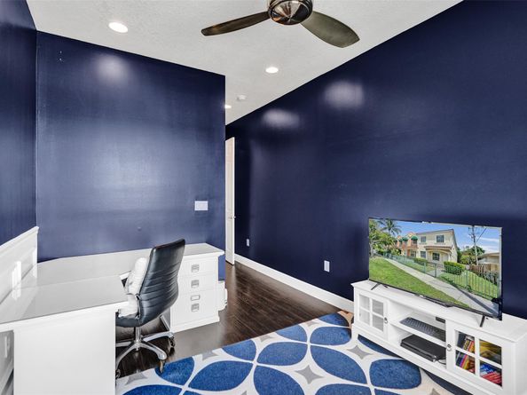 816 S Riverside Dr 816, Pompano Beach FL 33062