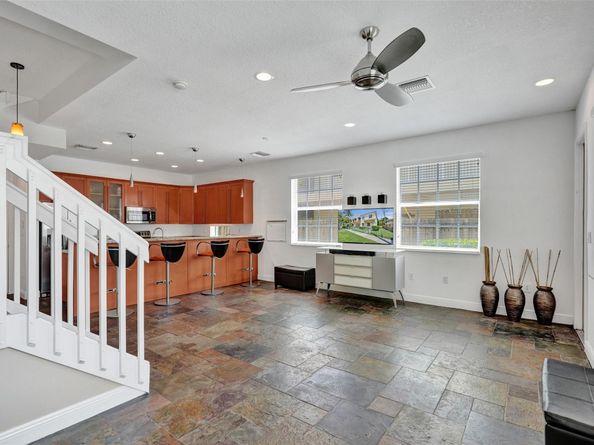 816 S Riverside Dr 816, Pompano Beach FL 33062