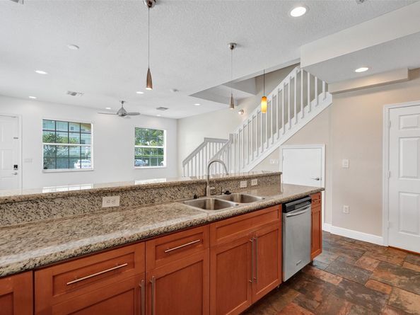 816 S Riverside Dr 816, Pompano Beach FL 33062