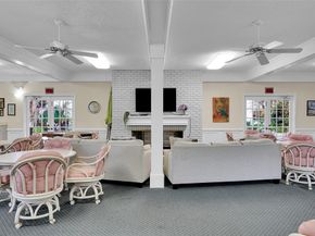 330 S Cypress Rd 610, Pompano Beach FL 33060