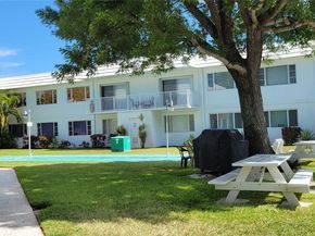 330 S Cypress Rd 610, Pompano Beach FL 33060