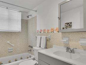 330 S Cypress Rd 610, Pompano Beach FL 33060