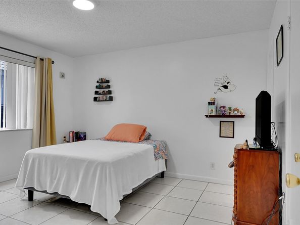 330 S Cypress Rd 610, Pompano Beach FL 33060