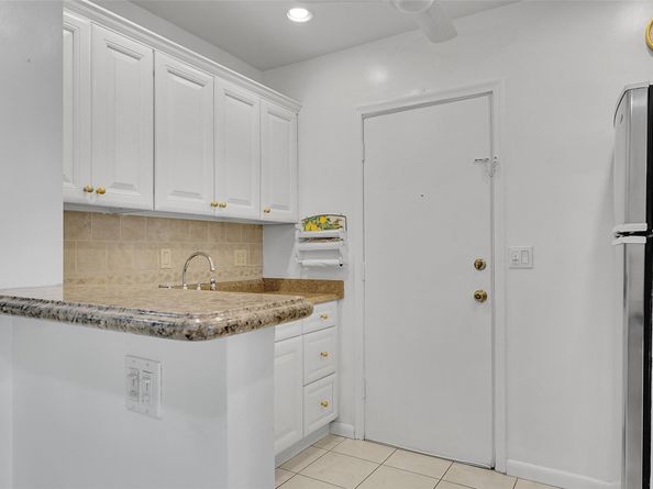 330 S Cypress Rd 610, Pompano Beach FL 33060