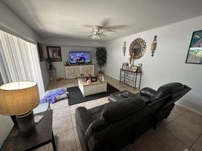 246 Charter Way, West Palm Beach FL 33407