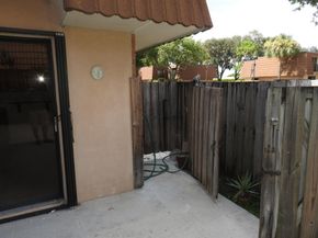 246 Charter Way, West Palm Beach FL 33407