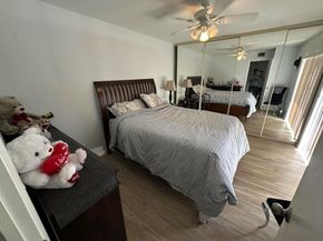246 Charter Way, West Palm Beach FL 33407