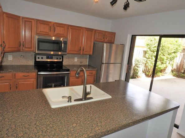 246 Charter Way, West Palm Beach FL 33407