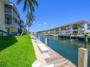 101 Doolen Court 307, North Palm Beach FL 33408