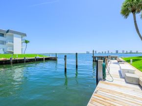 101 Doolen Court 307, North Palm Beach FL 33408