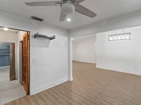9700 NW 10th St, Pembroke Pines FL 33024