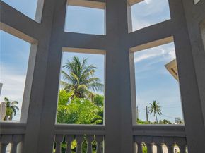 2615 E Las Olas Blvd, Fort Lauderdale FL 33301
