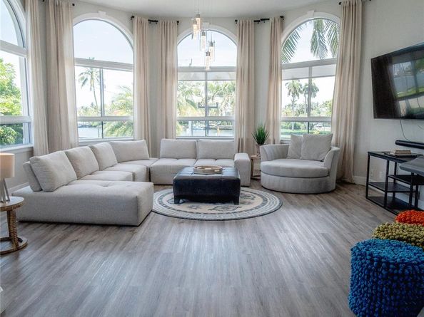 2615 E Las Olas Blvd, Fort Lauderdale FL 33301