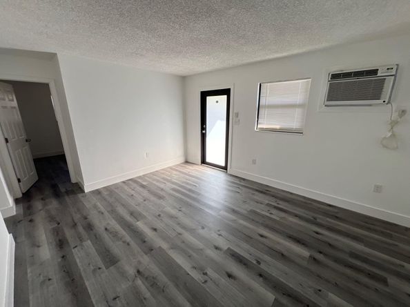 2590 NW 14th St, Fort Lauderdale FL 33311