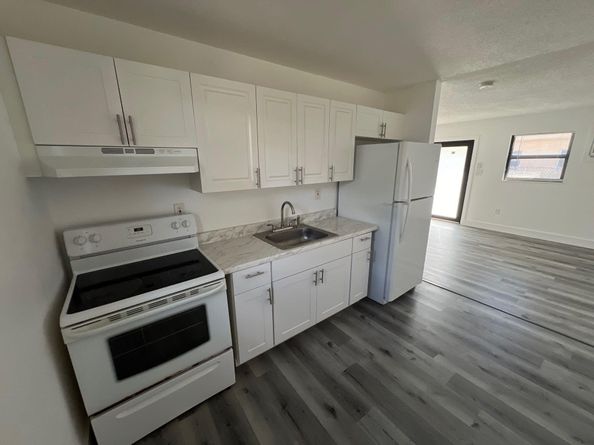2590 NW 14th St, Fort Lauderdale FL 33311
