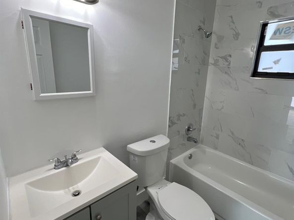 2590 NW 14th St, Fort Lauderdale FL 33311