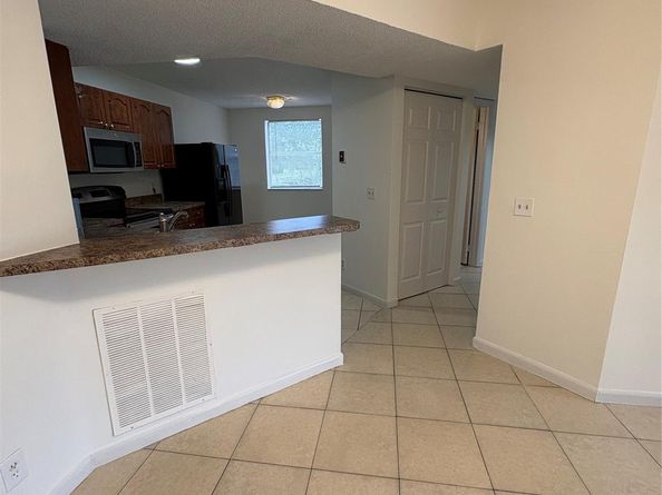 9033 Wiles Rd 202, Coral Springs FL 33067