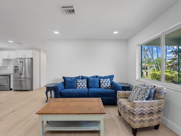 636 NW 5th Street Street, Boynton Beach FL 33435