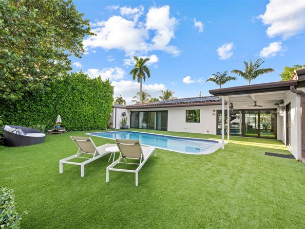 1304 Orange Isle, Fort Lauderdale FL 33315