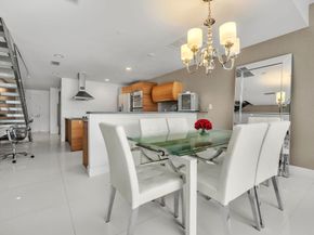 2950 NE 188th St 421, Aventura FL 33180