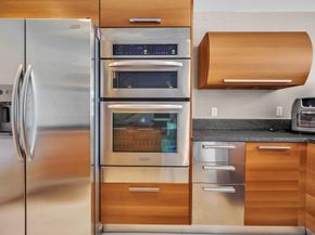 2950 NE 188th St 421, Aventura FL 33180