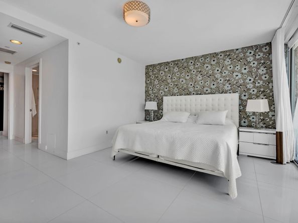 2950 NE 188th St 421, Aventura FL 33180