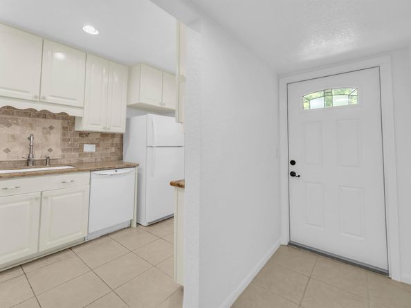 150 Lake Meryldr 247, West Palm Beach FL 33411