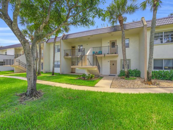 150 Lake Meryldr 247, West Palm Beach FL 33411
