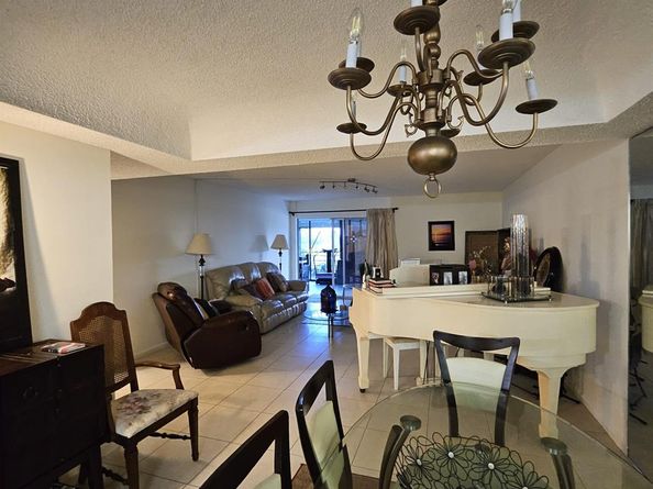 9260 SW 14 St 2408, Boca Raton FL 33428