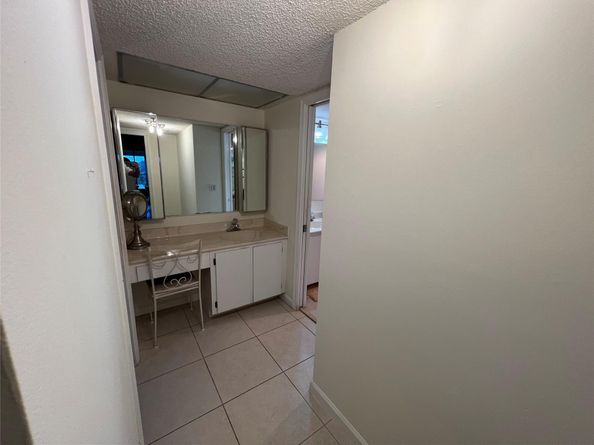 9260 SW 14 St 2408, Boca Raton FL 33428