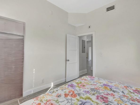 901 W Las Olas Blvd, Fort Lauderdale FL 33312