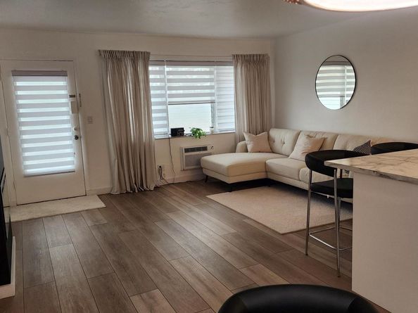 1015 SW 11th Ave 14K, Hallandale Beach FL 33009