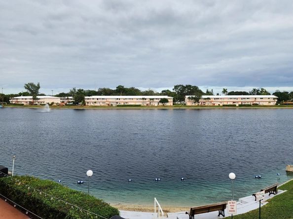 1015 SW 11th Ave 14K, Hallandale Beach FL 33009