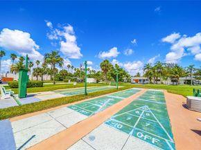 1015 SW 11th Ave 14K, Hallandale Beach FL 33009