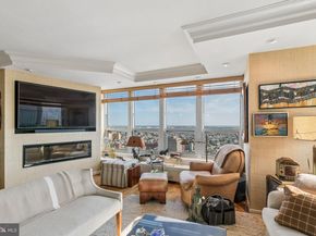 224 W Rittenhouse Square 3010, Philadelphia PA 19103