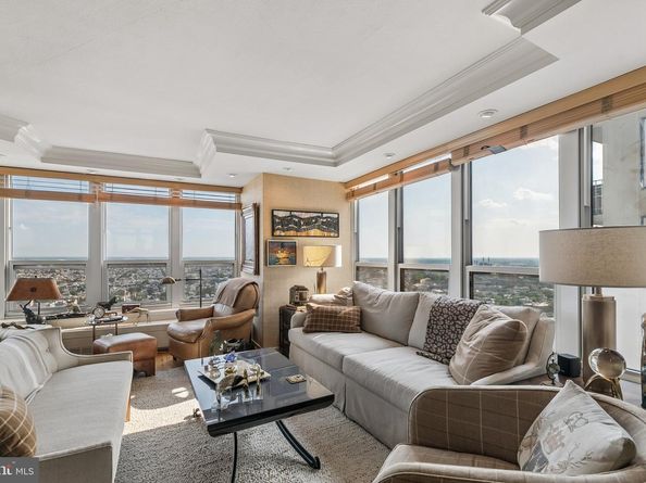 224 W Rittenhouse Square 3010, Philadelphia PA 19103