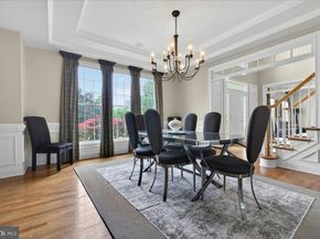 104 Whisper Wood Court, Newtown PA 18940