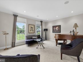 104 Whisper Wood Court, Newtown PA 18940
