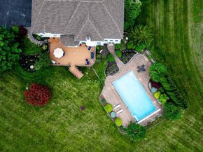 104 Whisper Wood Court, Newtown PA 18940