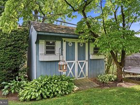 204 Flintlock Road, Drexel Hill PA 19026