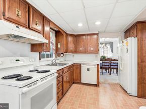 204 Flintlock Road, Drexel Hill PA 19026