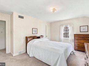 204 Flintlock Road, Drexel Hill PA 19026