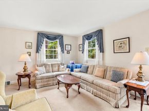 204 Flintlock Road, Drexel Hill PA 19026