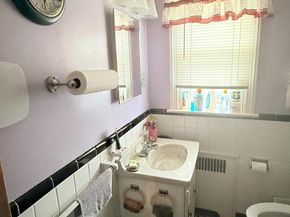 238 Wynnewood Avenue, Lansdowne PA 19050