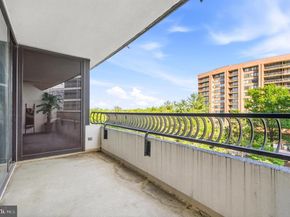 1300 Crystal Drive 606S, Arlington VA 22202