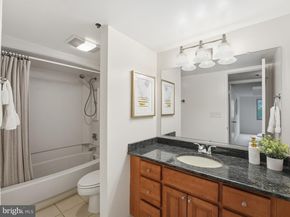1600 N Oak Street 732, Arlington VA 22209