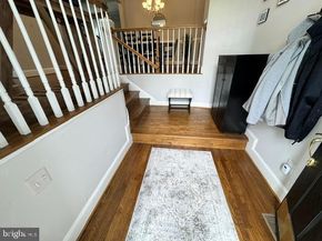 2304 Sawtooth Oak Court, Vienna VA 22182