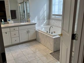 2304 Sawtooth Oak Court, Vienna VA 22182
