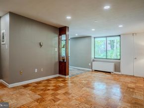 4390 Lorcom Lane 102, Arlington VA 22207